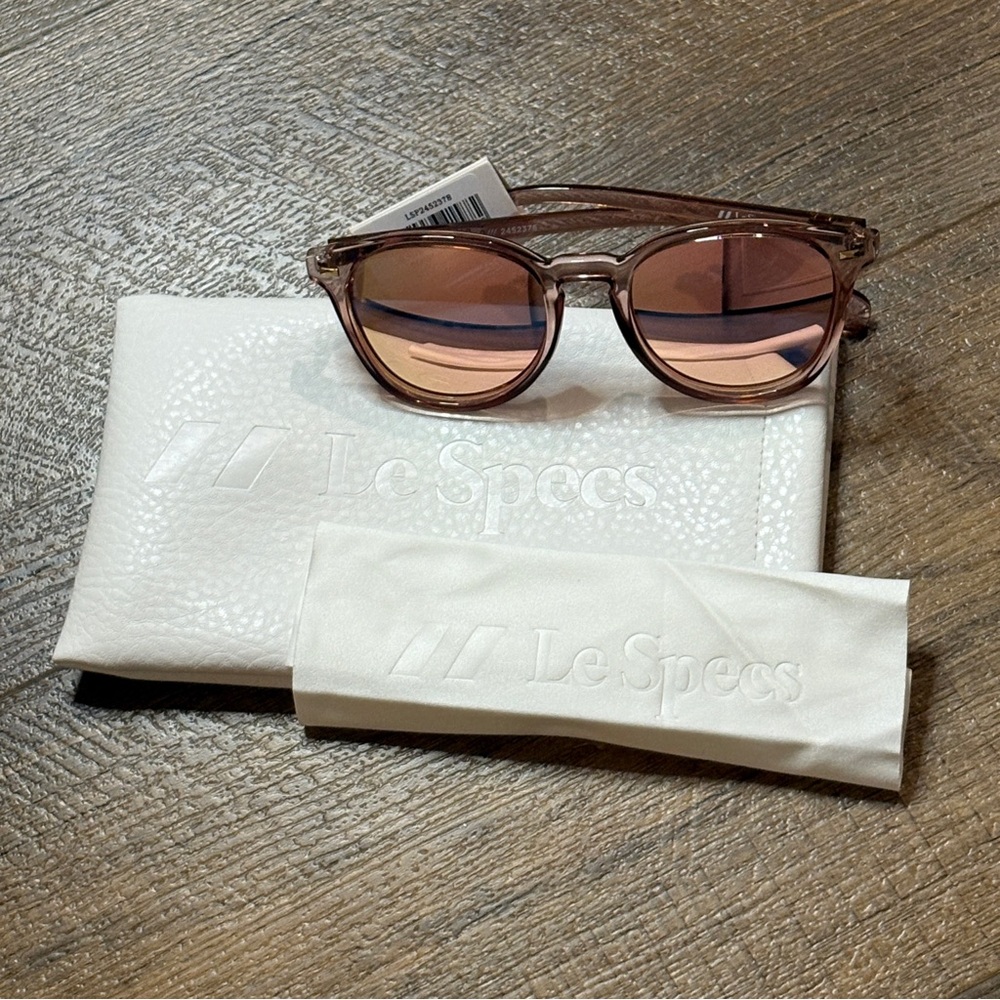 Le Specs Sunglasses - Picture 9 of 11